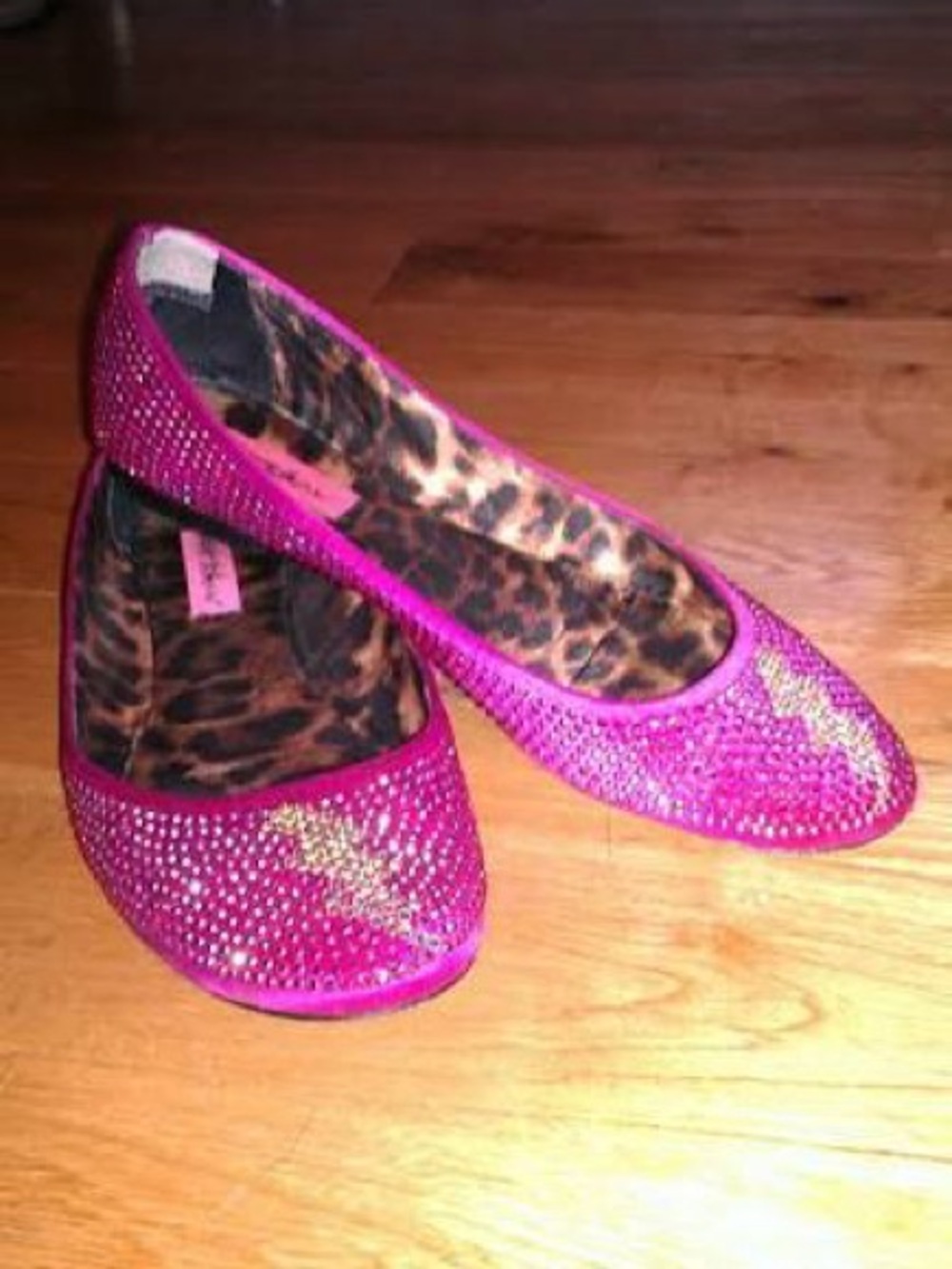 Betsey Johnson Hot Pink Rhinestone Ballet Flats Lightning 9.5 RUN SMALL
